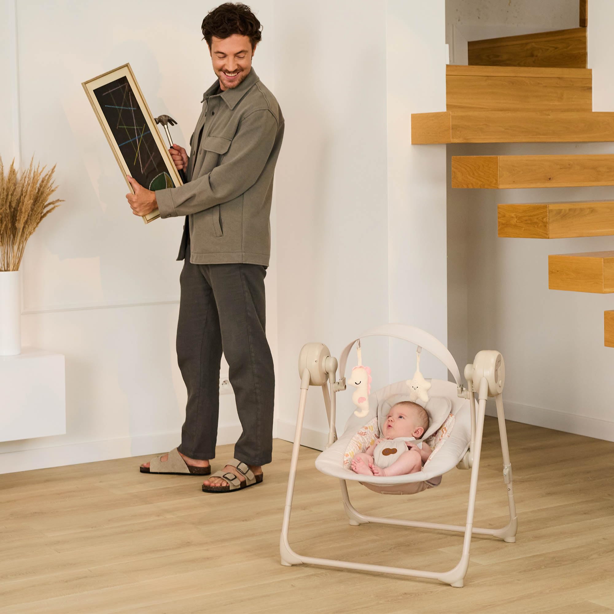 kinderkraft-swingee-elektrische-babywippe-beige-timer image 2