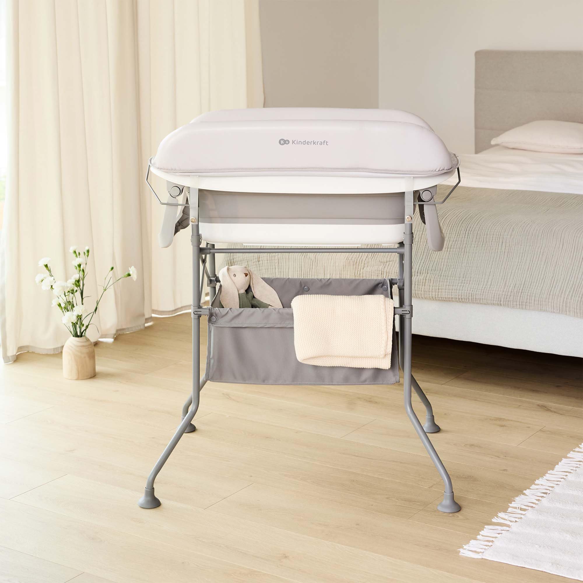 kinderkraft-bubbly-babybadewanne-faltbar-grau-mit-gestell image 7